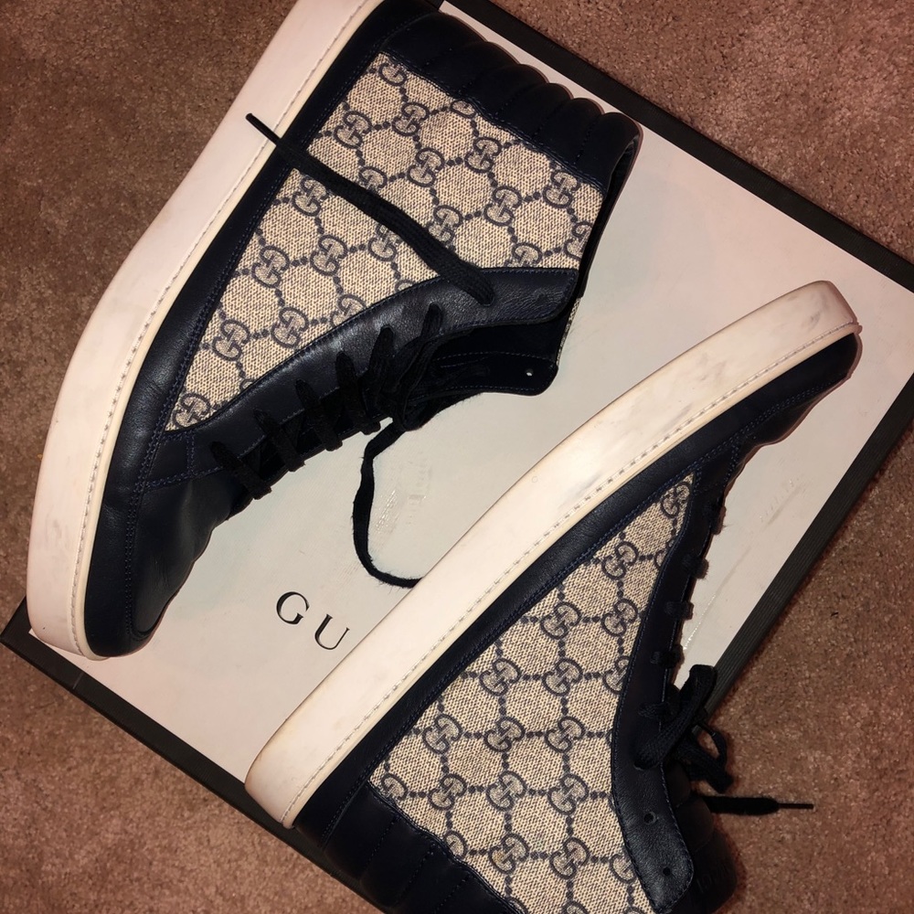 Men’s Gucci shoes